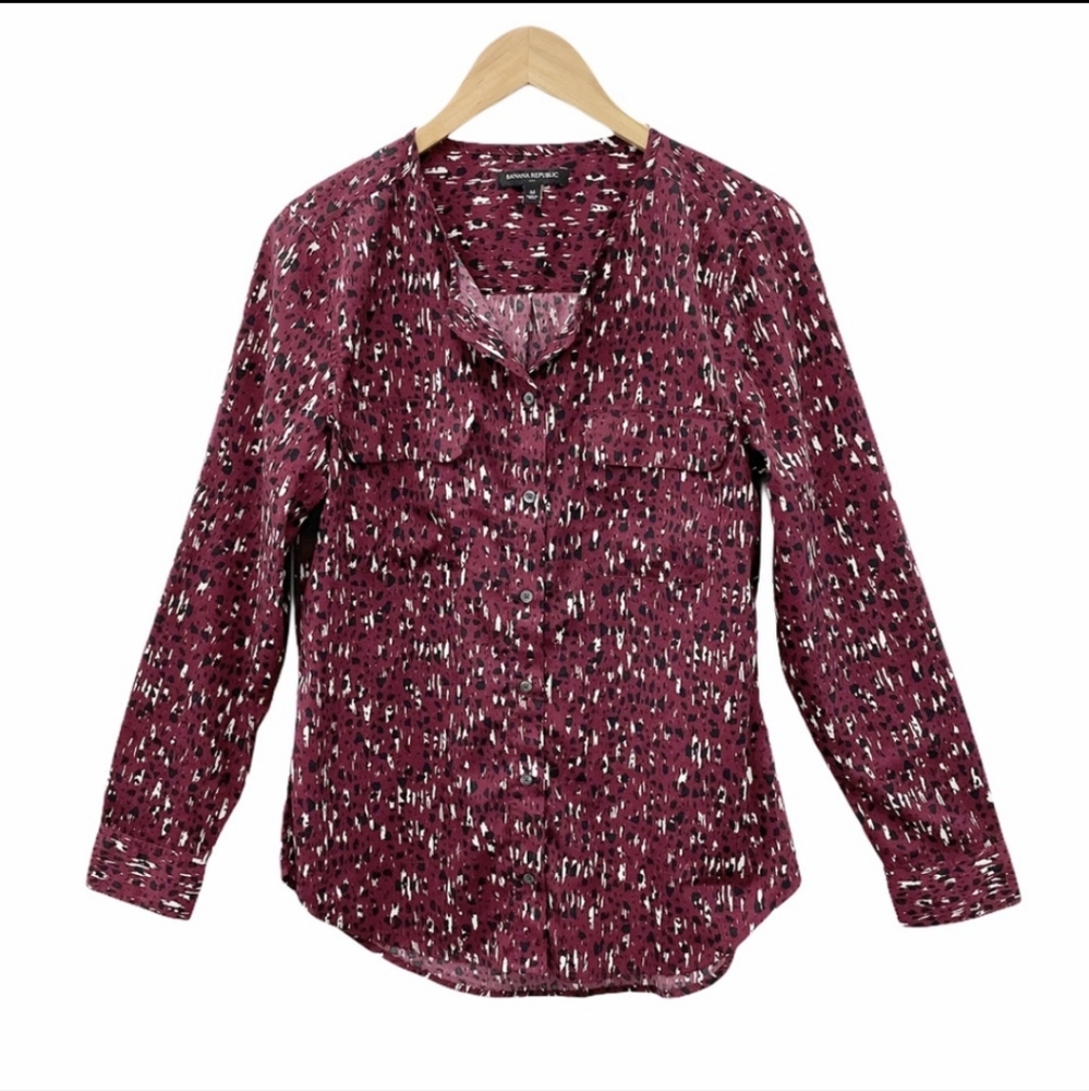 Banana Republic Button Up Long Sleeve Blouse